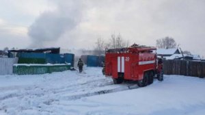 Дознаватели МЧС России устанавливают причину пожара в городе Тулуне, на котором погибли женщина и ребёнок